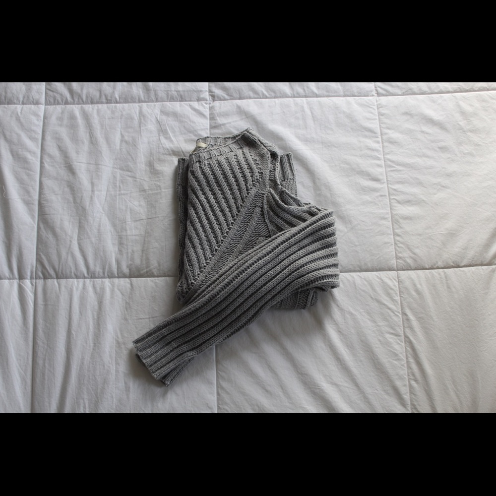 Francesca’s Gray Cold-Shoulder Sweater